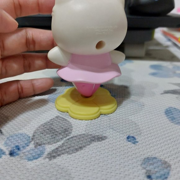 Super Cute Rare Vintage Hello Kitty Ballerina Toy Dancing Beauty - Picture 5 of 5